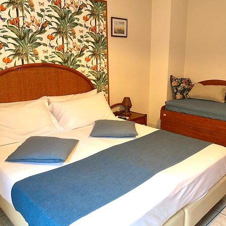 Casa Famiani Bed & Breakfast Летоянни Экстерьер фото