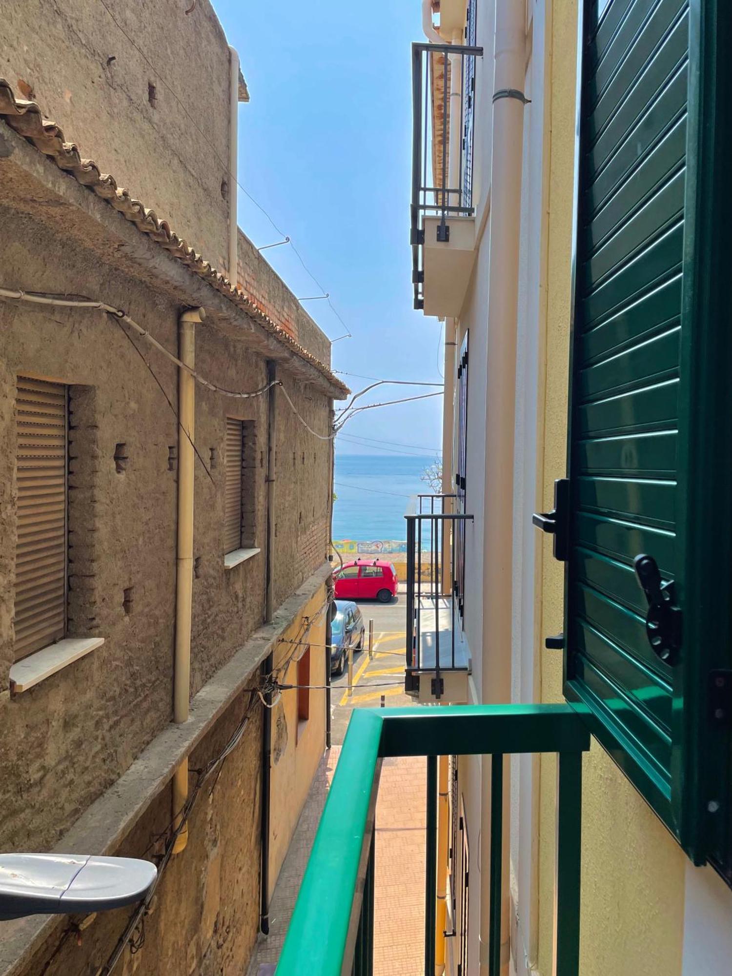 Casa Famiani Bed & Breakfast Летоянни Экстерьер фото